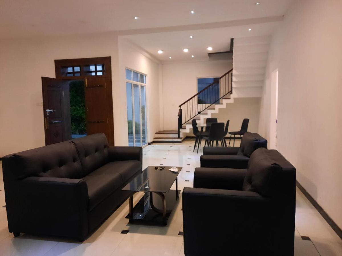 Vidushi Home Minuwangoda المظهر الخارجي الصورة