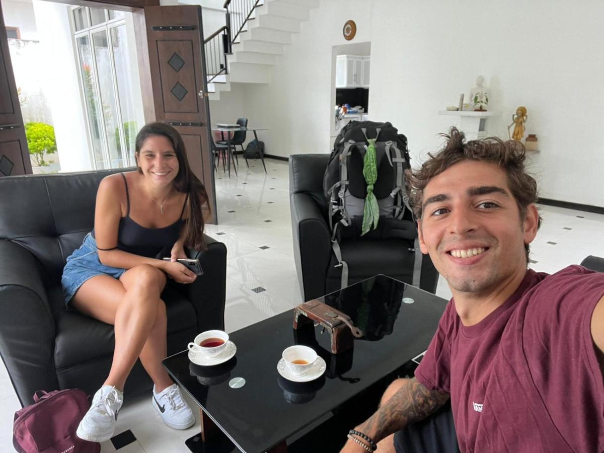 Vidushi Home Minuwangoda المظهر الخارجي الصورة
