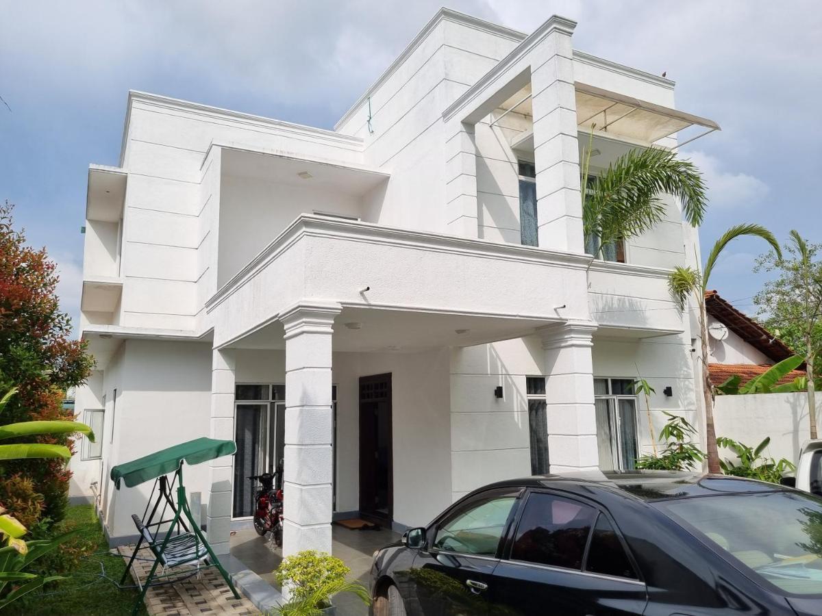 Vidushi Home Minuwangoda المظهر الخارجي الصورة